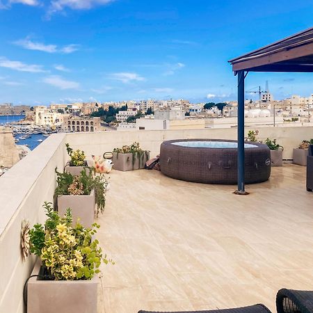 Valletta And Grand Harbour Lookout Kalkara Exterior photo